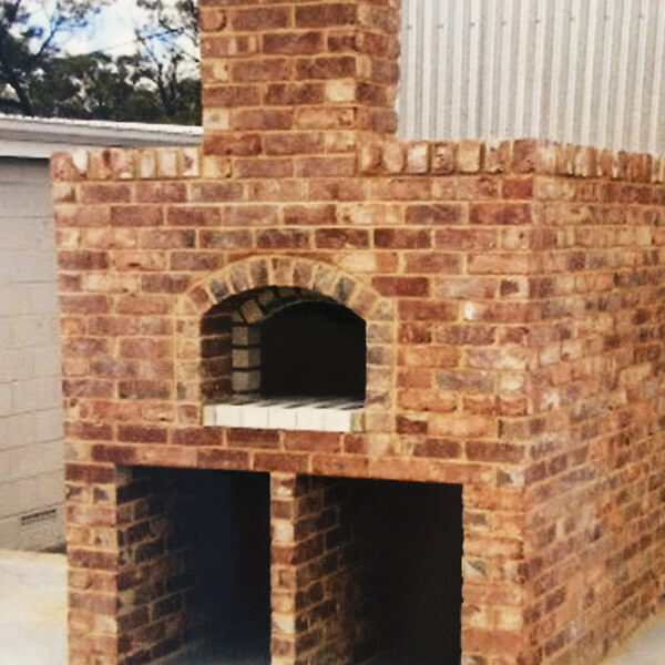 Large Traditional Brick Wood Fired Pizza Oven